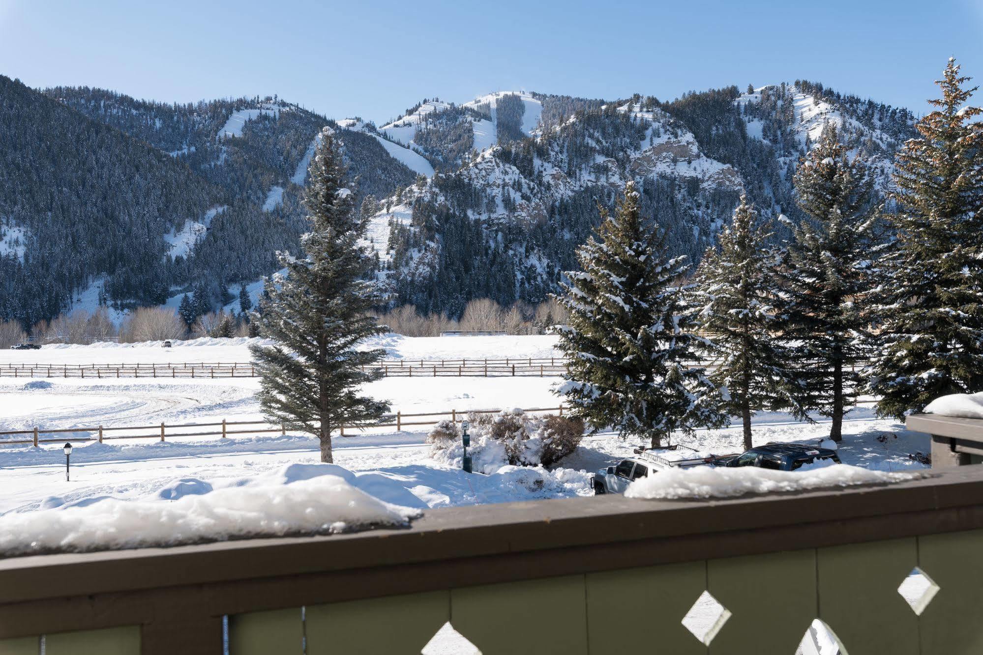 Best Western Tyrolean Lodge Ketchum Exterior photo